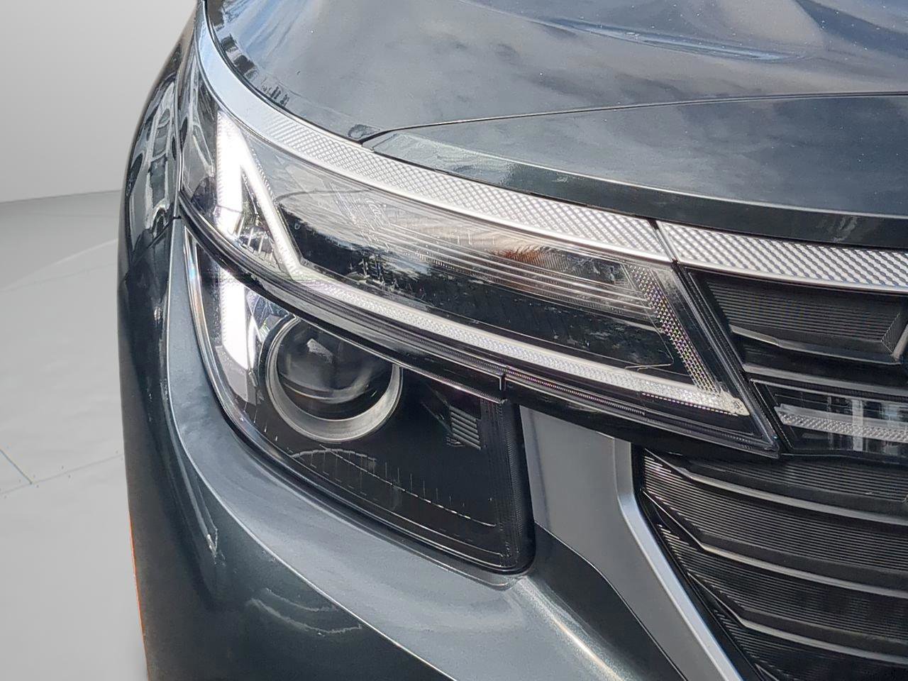 New 2026 Kia Seltos EX image 27