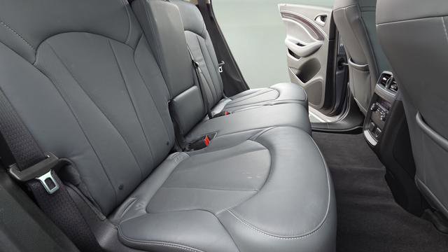 Used 2020 Buick Envision Essence image 19