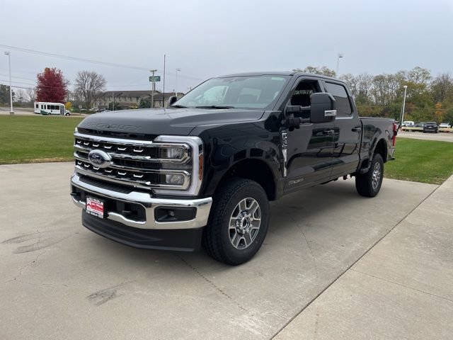 New 2026 Ford F250 Lariat w/ FX4 Off-Road Package AWD/4WD image 2