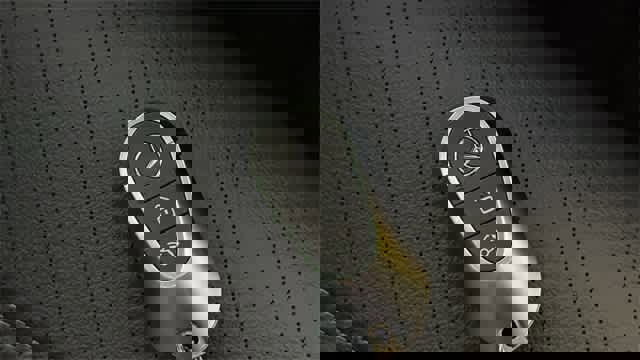 Used 2025 Mercedes-Benz GLC 300 4MATIC image 41