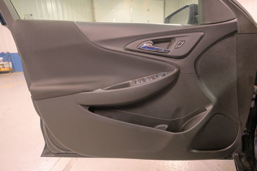 Used 2024 Chevrolet Malibu LT image 25