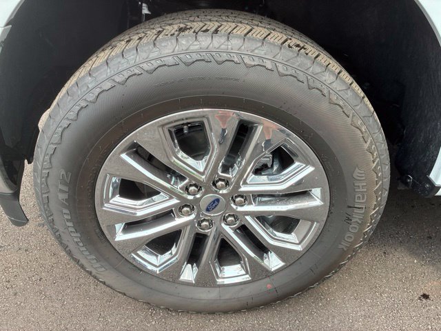New 2026 Ford F150 Lariat w/ Equipment Group 502A High AWD/4WD image 18
