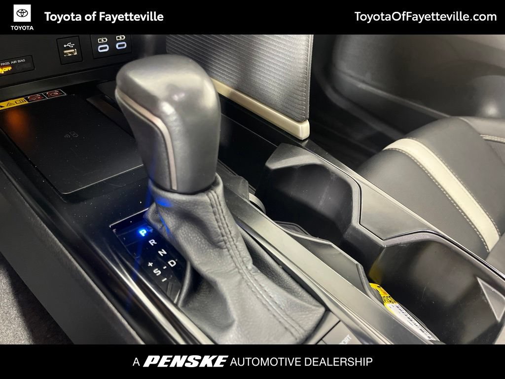 Certified 2025 Toyota Camry SE FWD image 32