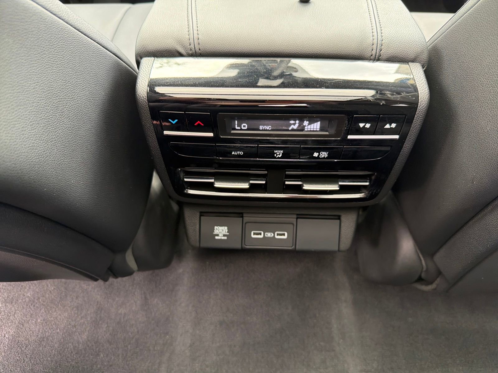 Used 2024 Acura MDX SH-AWD image 24