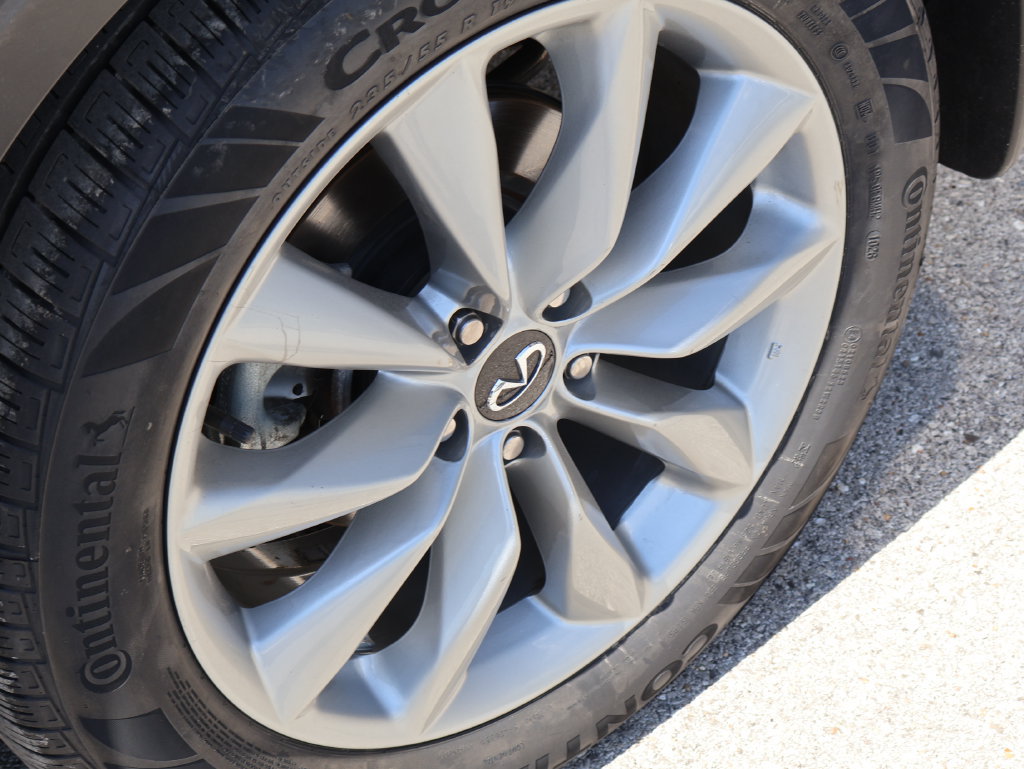 Used 2022 INFINITI QX50 Essential AWD/4WD image 43