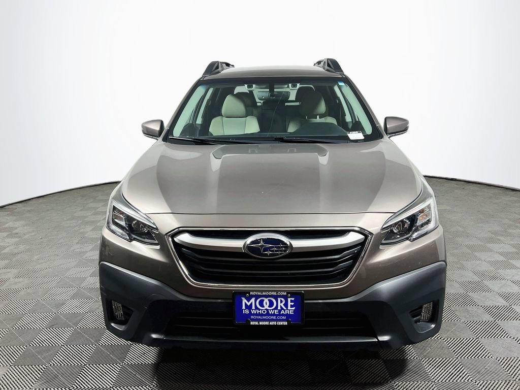 Used 2021 Subaru Outback Premium AWD/4WD image 2