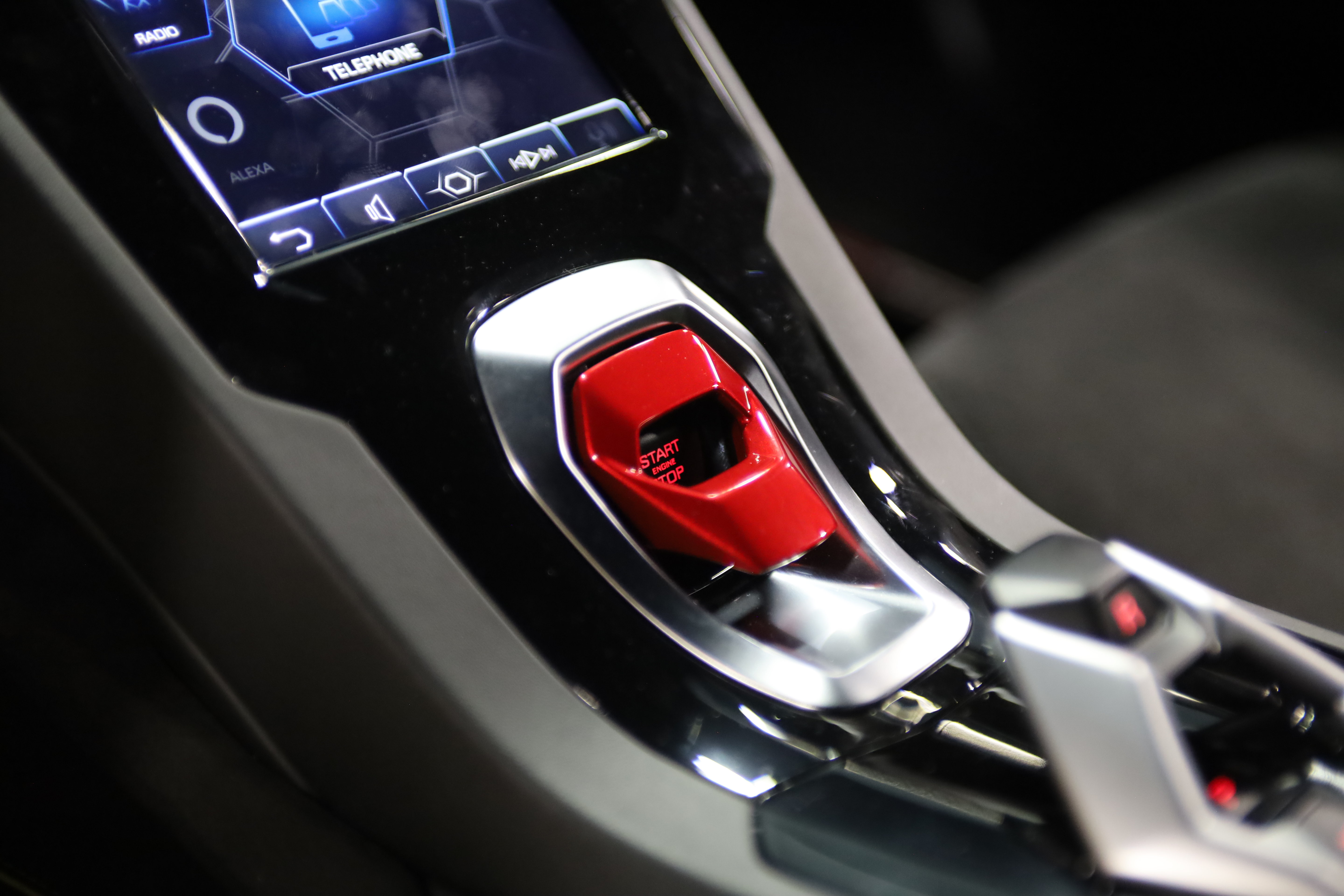 Used 2021 Lamborghini Huracan EVO AWD/4WD image 28