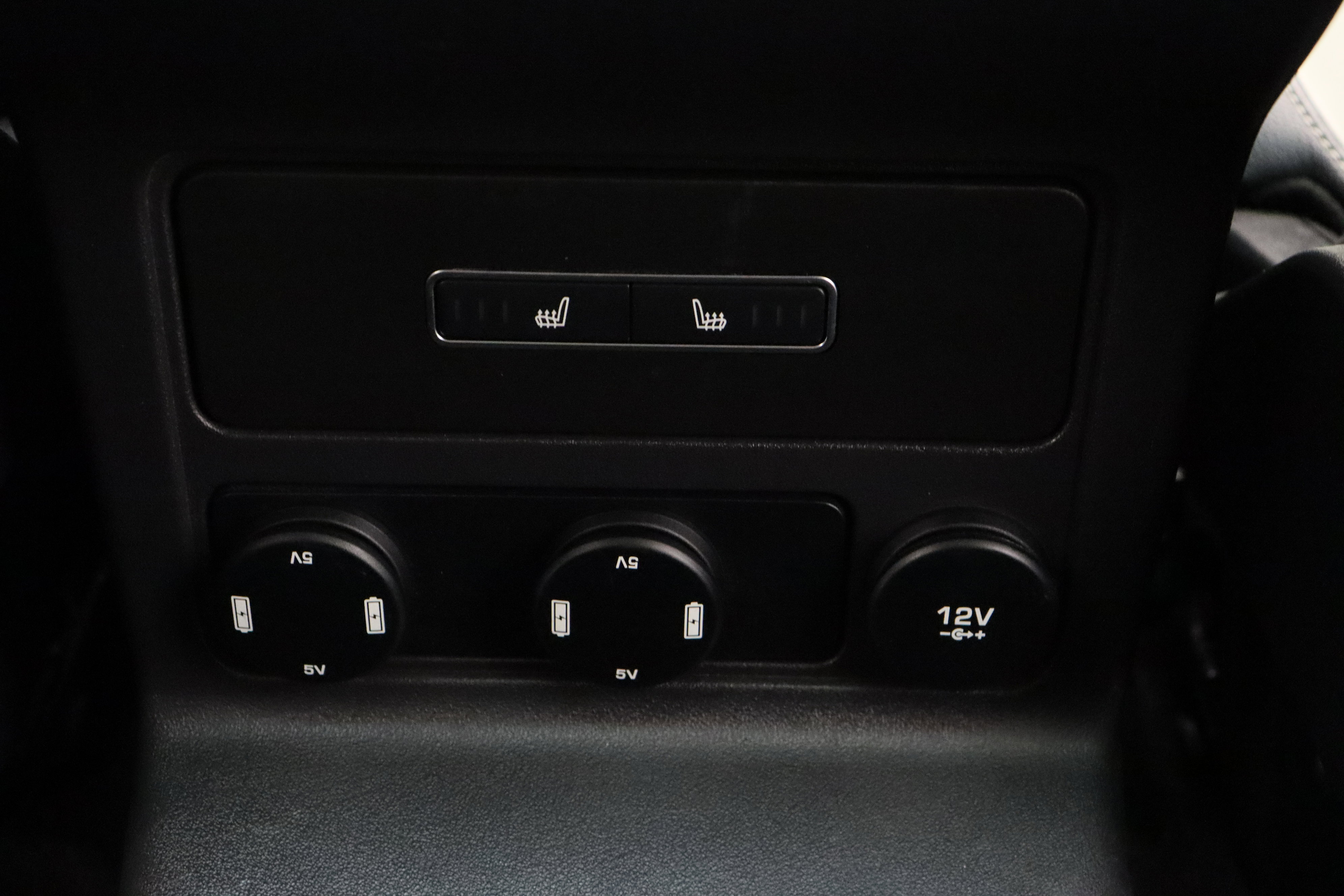 Used 2018 Jaguar F-PACE R-Sport AWD/4WD image 30