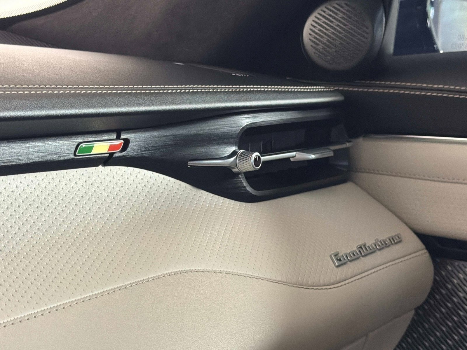 Used 2024 Maserati GranTurismo Trofeo image 45