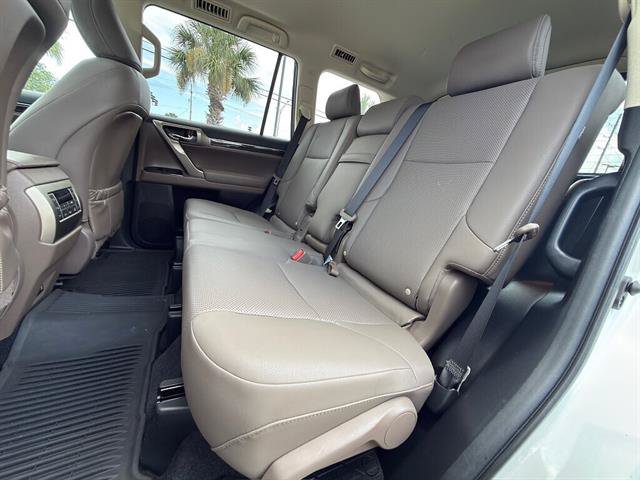 Certified 2021 Lexus GX 460 Premium w/ Premium Package AWD/4WD image 12