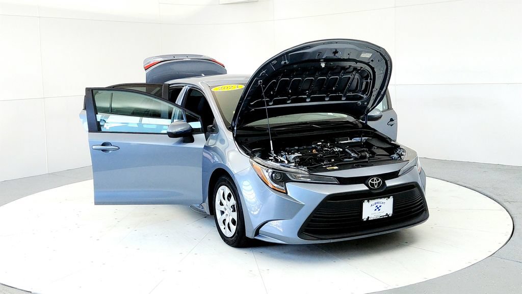 Certified 2023 Toyota Corolla LE FWD image 9
