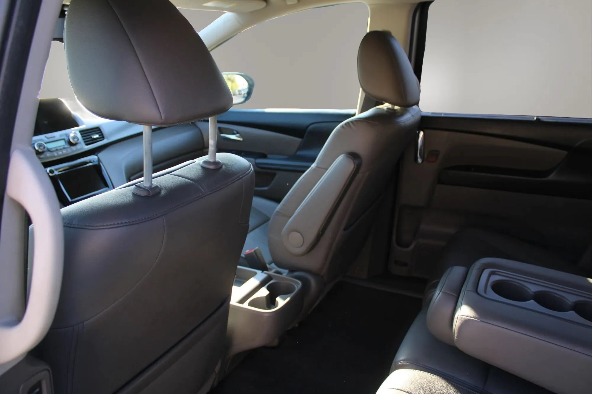 Used 2015 Honda Odyssey EX-L image 16