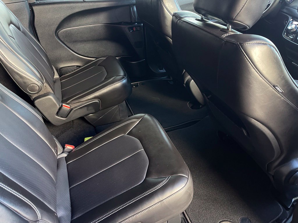 New 2027 Chrysler Pacifica LX FWD image 20