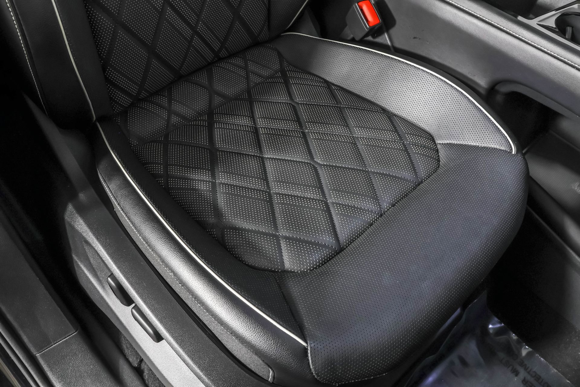 Used 2024 Volkswagen Atlas SEL Premium R-Line image 51