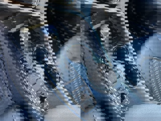 Used 2020 Toyota Camry SE image 22