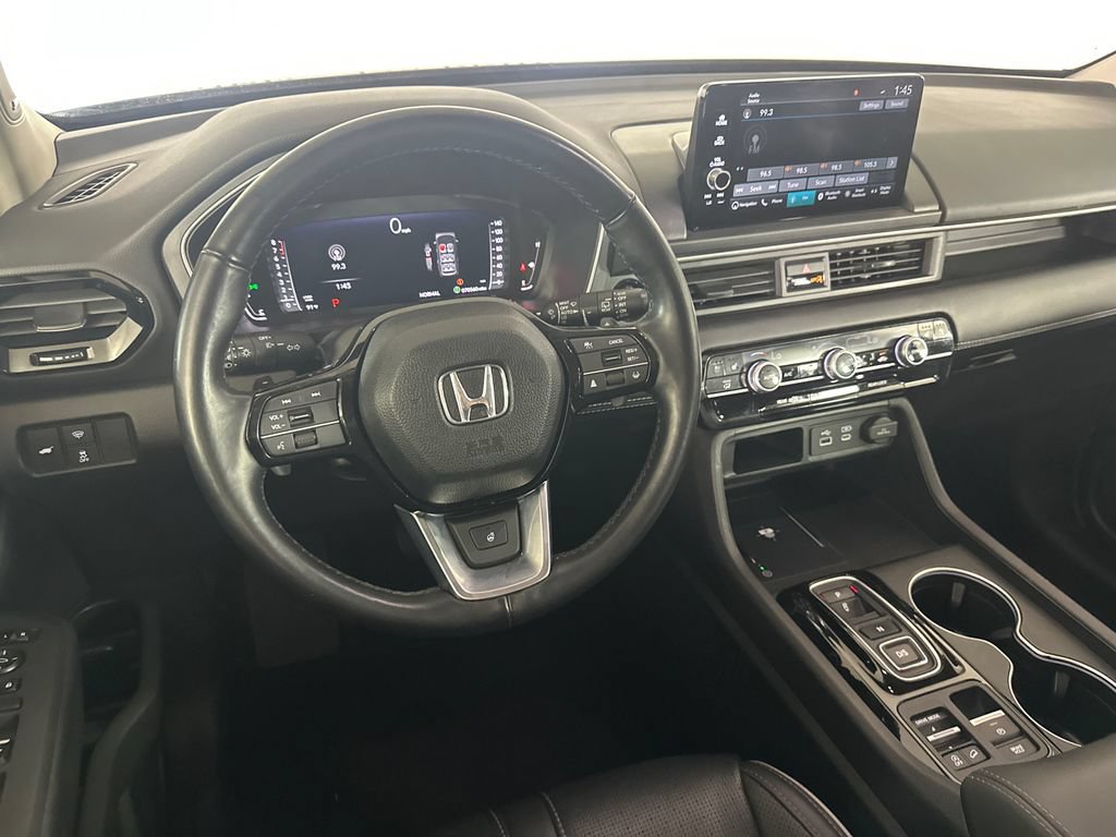 Used 2023 Honda Pilot Elite image 23