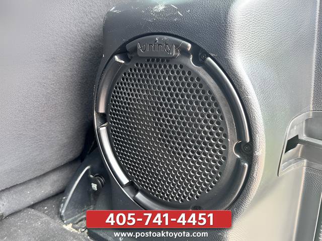 Used 2012 Jeep Wrangler Rubicon w/ PWR Convenience Group AWD/4WD image 12