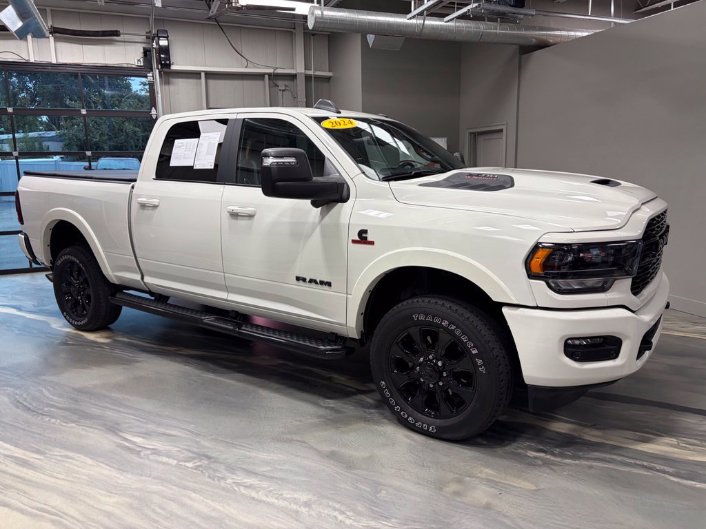 Used 2024 RAM 2500 Limited AWD/4WD image 36
