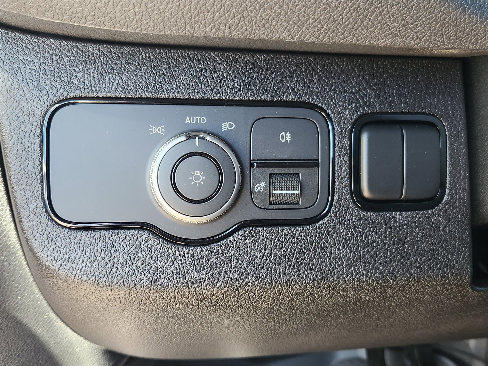 New 2026 Mercedes-Benz Sprinter 144 Cargo image 18