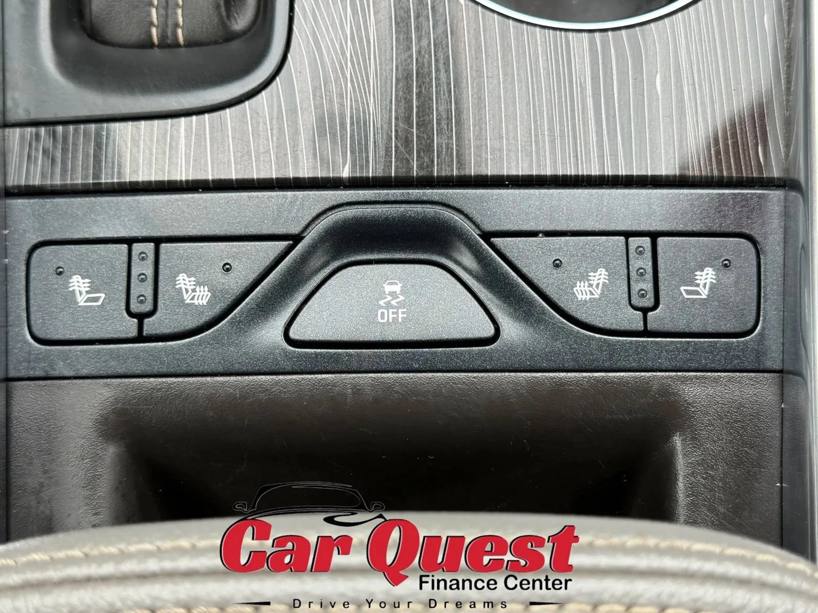 Used 2018 Chevrolet Impala LT FWD image 21
