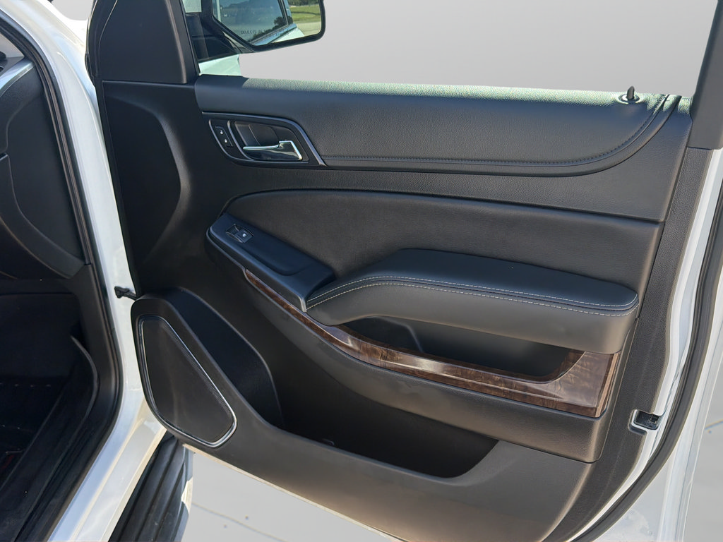 Used 2019 Chevrolet Tahoe LS AWD/4WD image 9