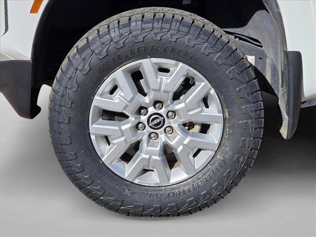 Used 2023 Nissan Frontier SV w/ Technology Package image 14