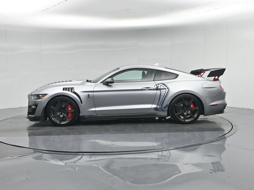 Used 2020 Ford Mustang Shelby GT500 w/ Carbon Fiber Track Pack RWD image 29