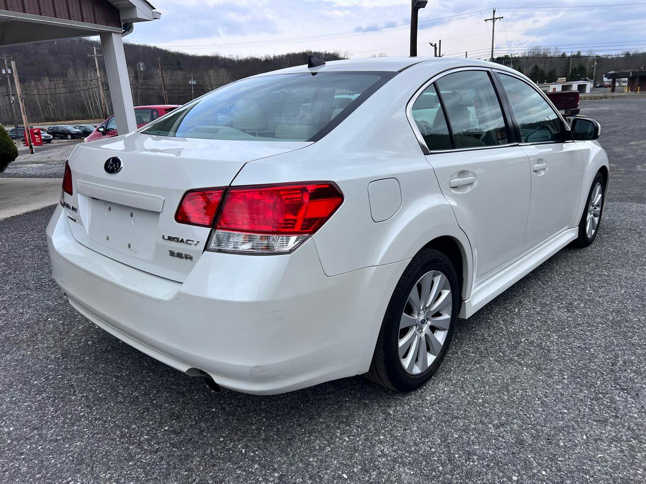 Used 2012 Subaru Legacy 3.6R Limited image 7