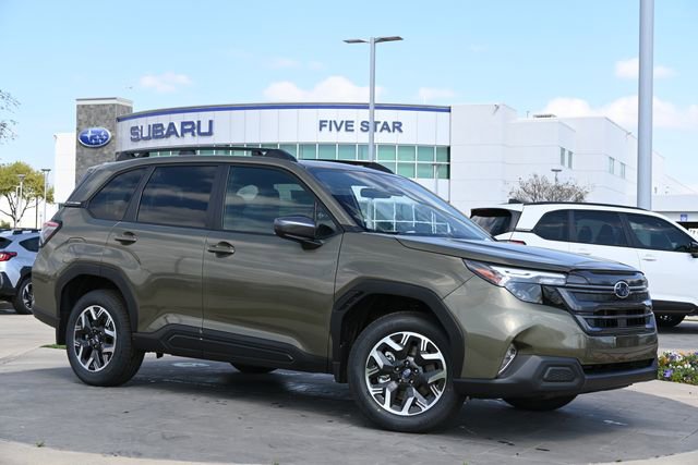 New 2026 Subaru Forester Premium AWD/4WD image 1