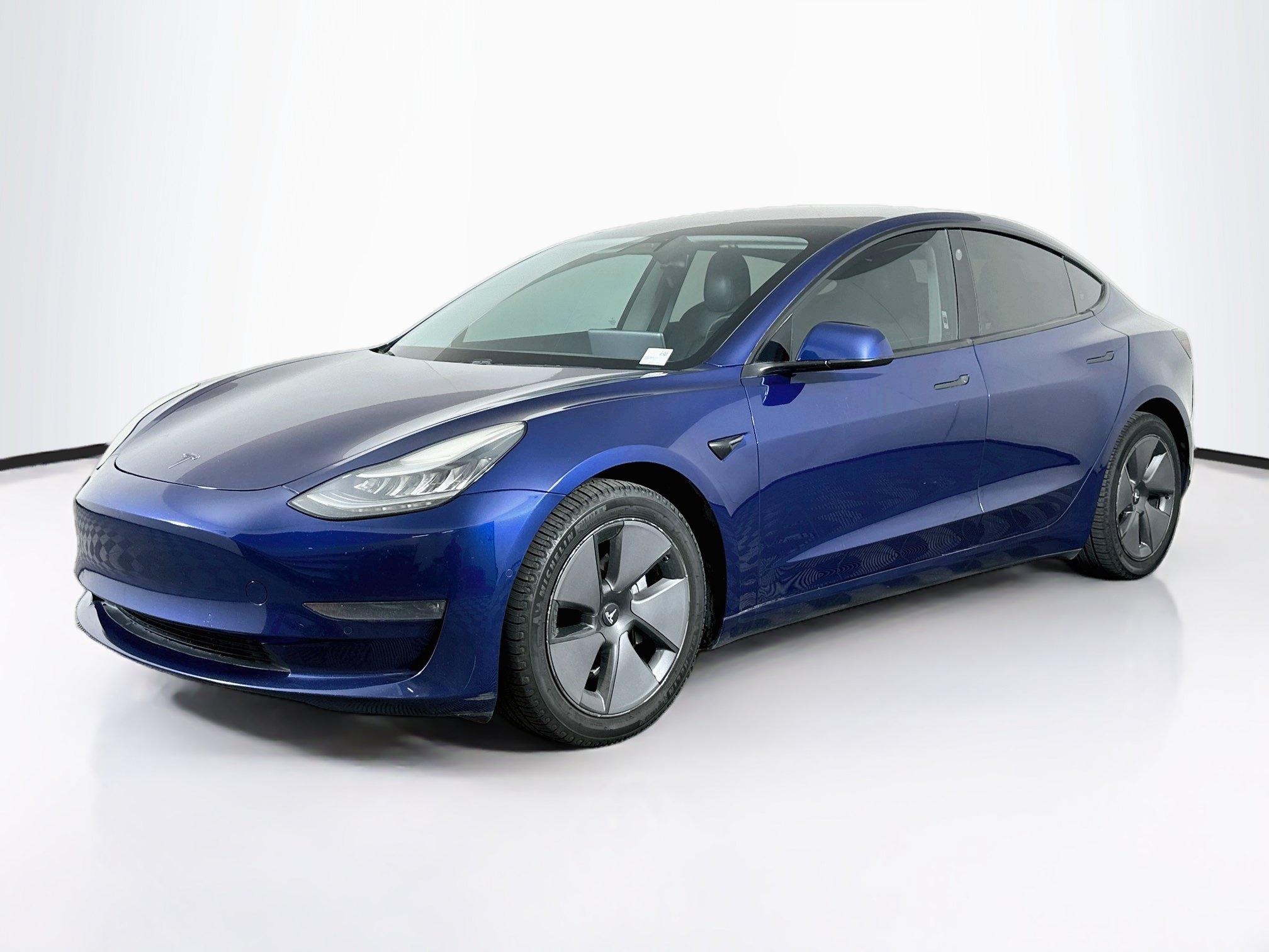 Used 2018 Tesla Model 3 Long Range AWD/4WD image 3