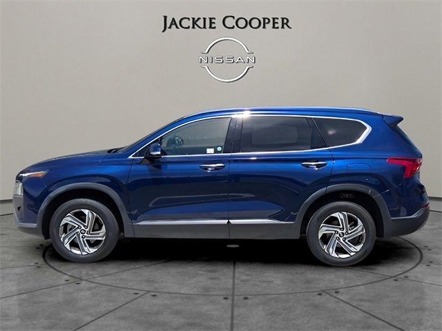 Used 2023 Hyundai Santa Fe SEL image 2