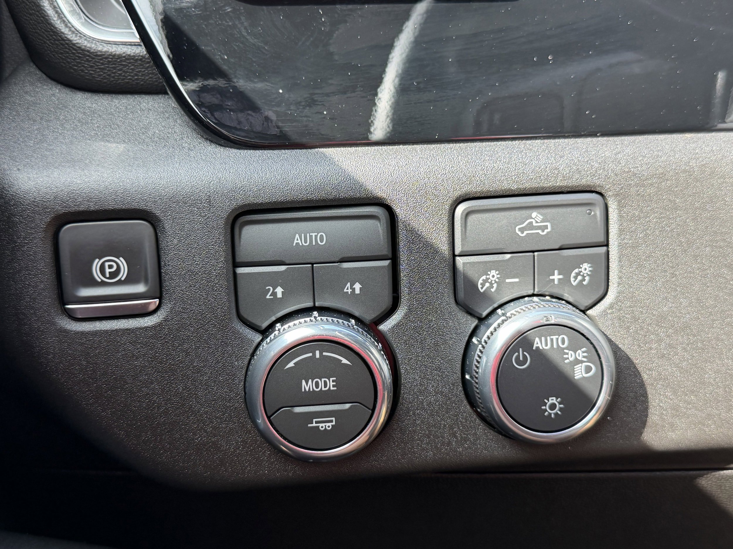 Certified 2026 GMC Sierra 1500 SLE AWD/4WD image 27