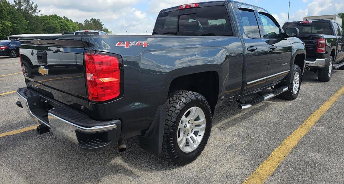 Used 2017 Chevrolet Silverado 1500 LT w/ All Star Edition AWD/4WD image 5