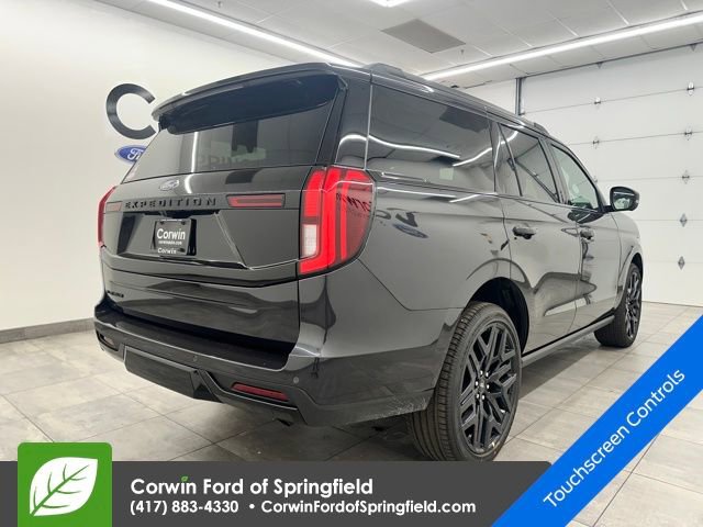 New 2026 Ford Expedition Platinum w/ Stealth Performance Package image 5