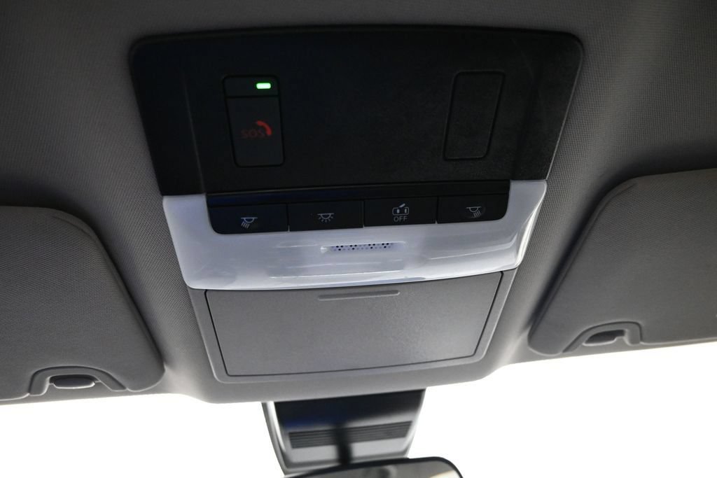 Used 2025 Nissan Altima 2.5 SR FWD image 18
