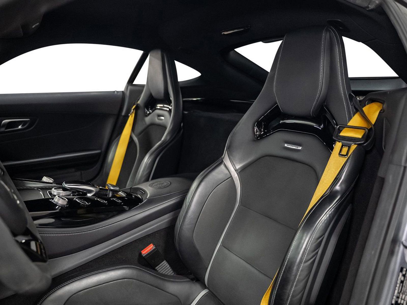 Used 2019 Mercedes-Benz AMG GT R image 37