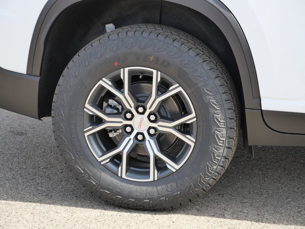 New 2026 GMC Acadia AT4 w/ Luxury Package image 20