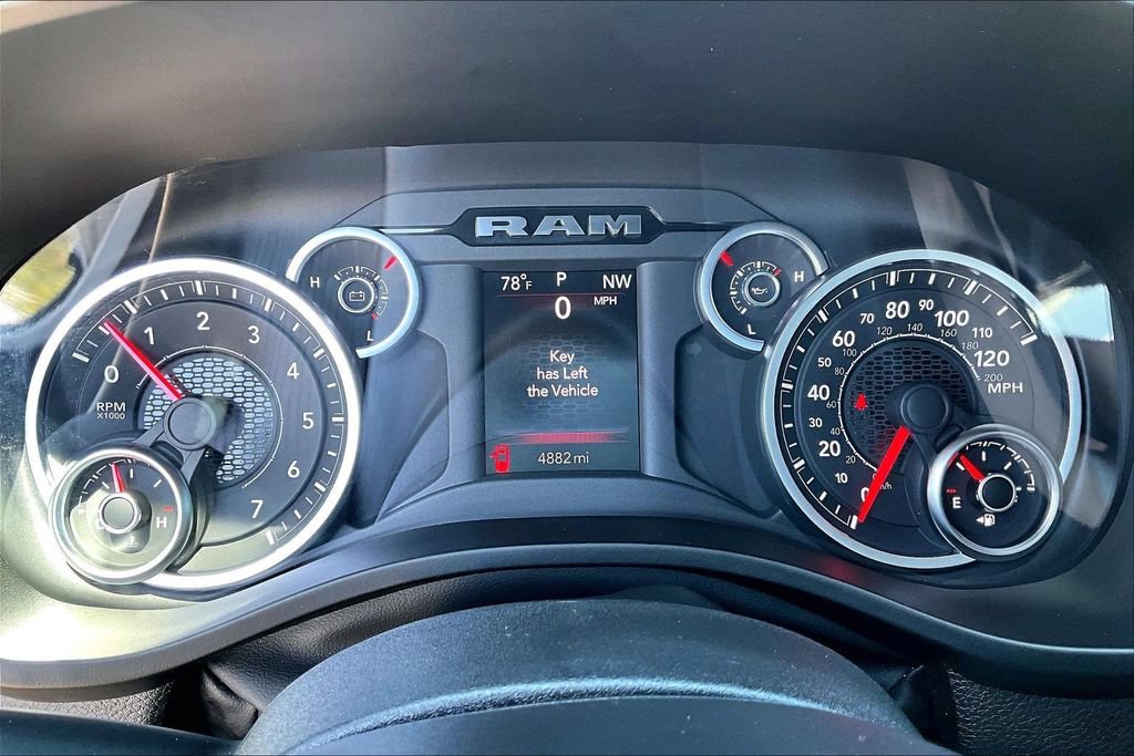 Used 2026 RAM 1500 Tradesman AWD/4WD image 14