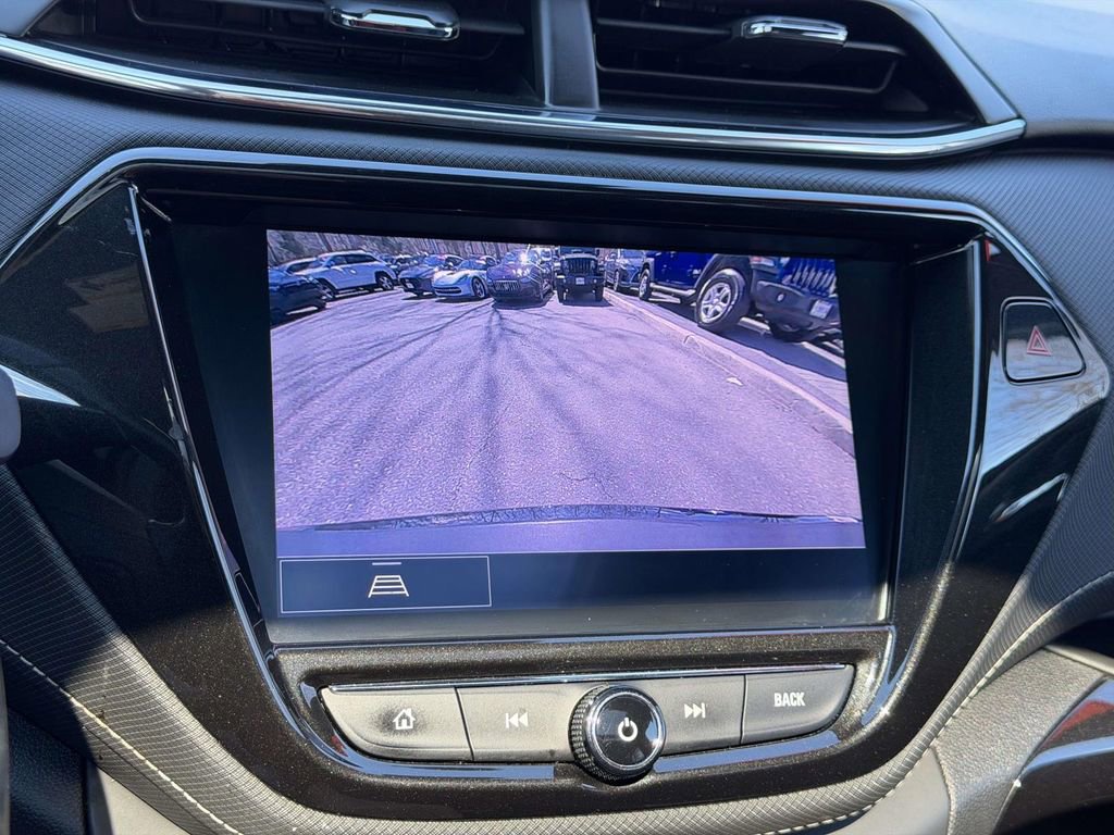 Used 2021 Chevrolet TrailBlazer ACTIV w/ Sun and Liftgate Package AWD/4WD image 30