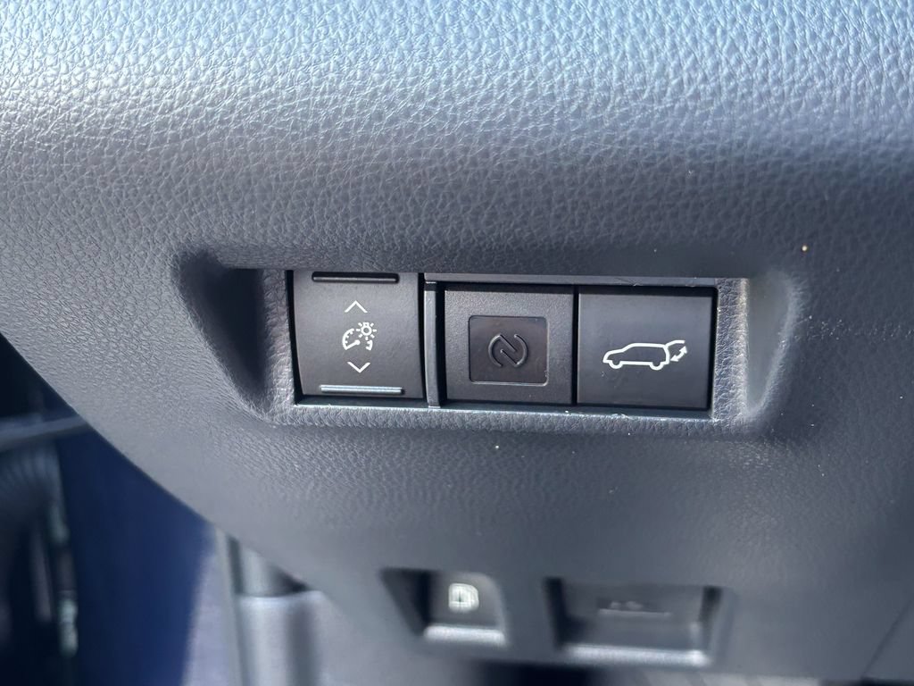 Certified 2026 Toyota RAV4 XLE Premium AWD/4WD image 31