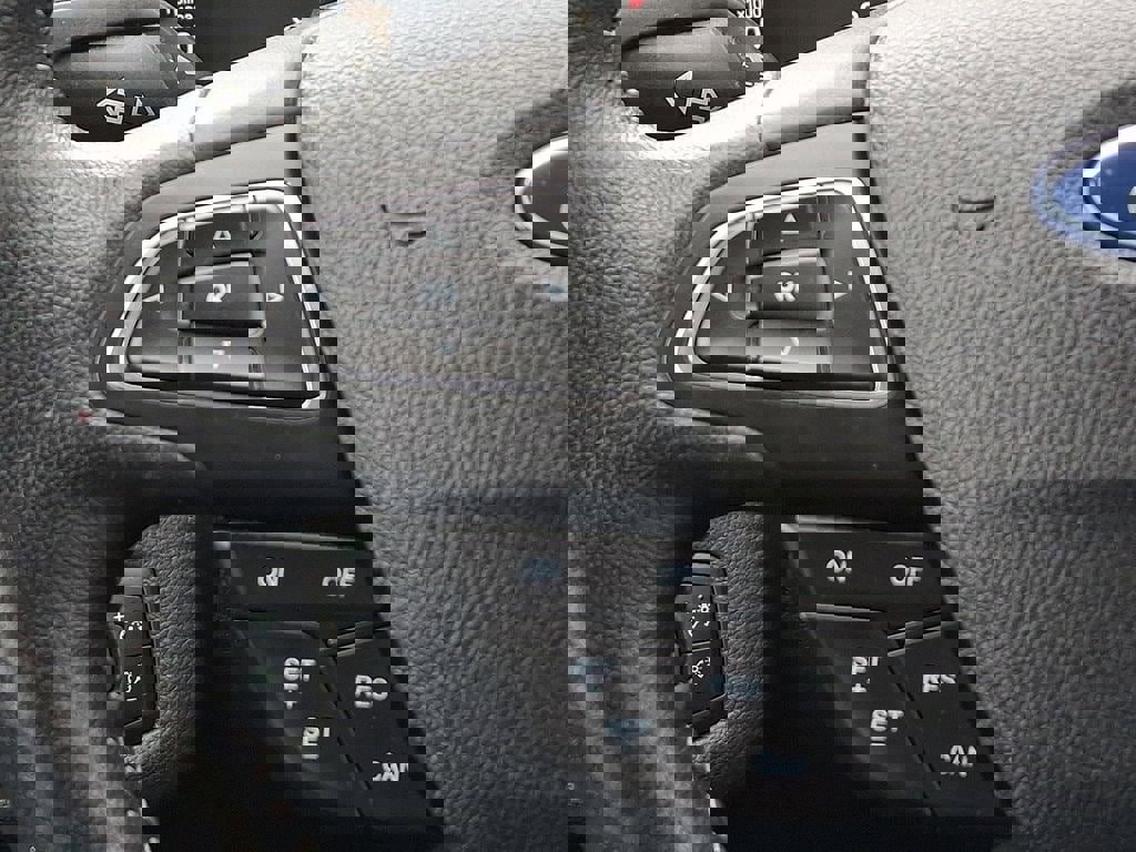 Certified 2019 Ford Escape SE image 22