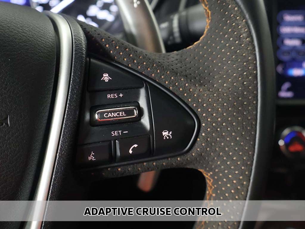 Used 2023 Nissan Maxima SR w/ Sport Mat Group FWD image 6