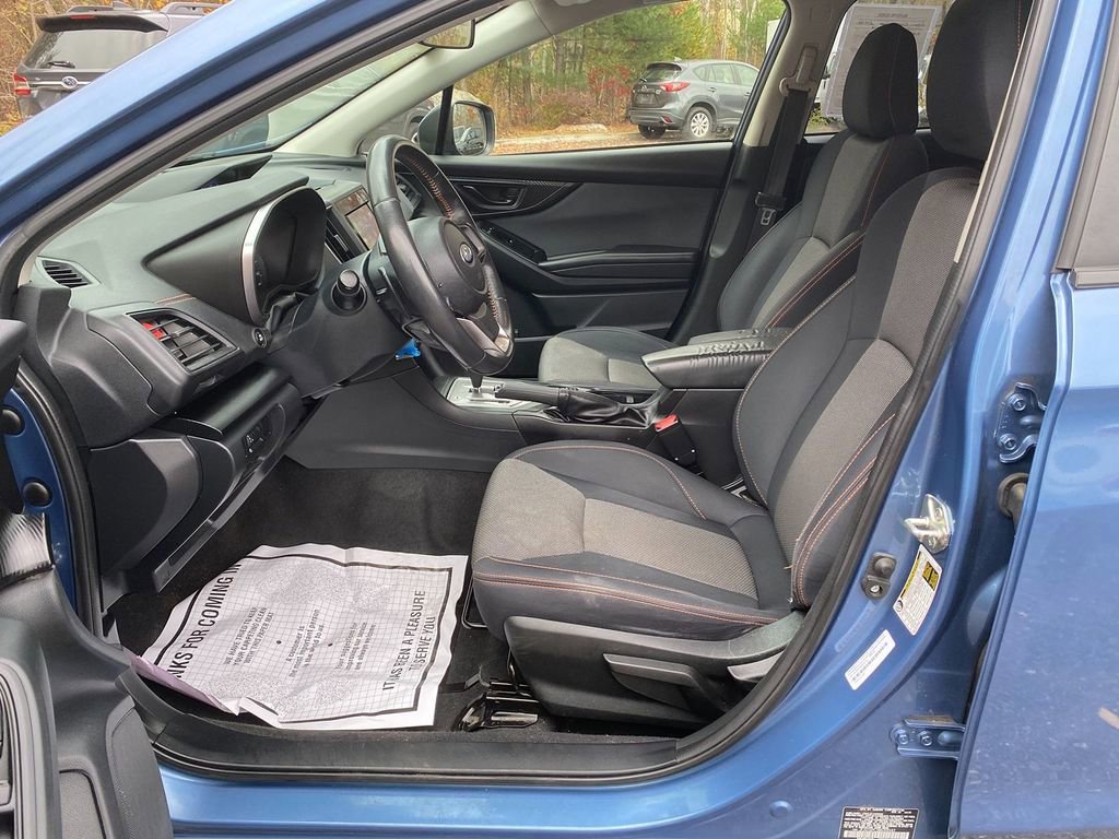 Used 2022 Subaru Crosstrek 2.0i Premium image 12