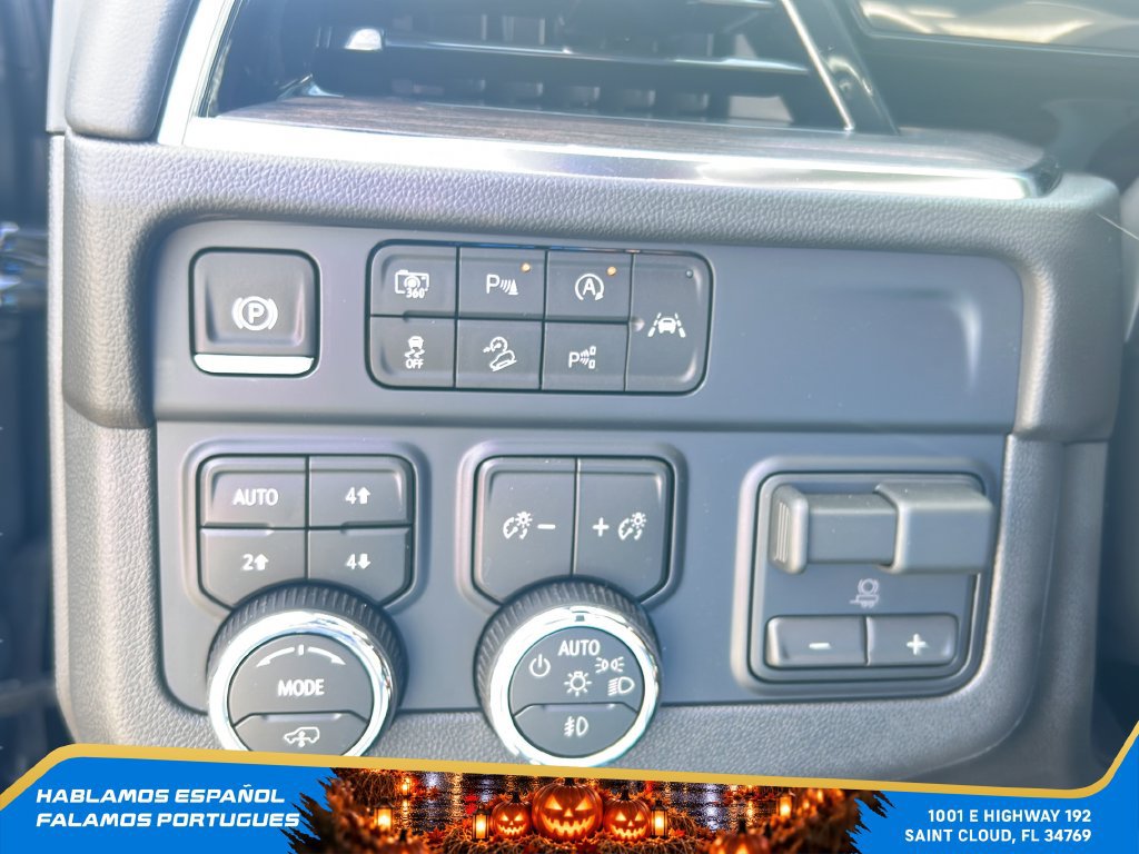 New 2026 Chevrolet Suburban Z71 w/ Z71 Off-Road Package AWD/4WD image 15