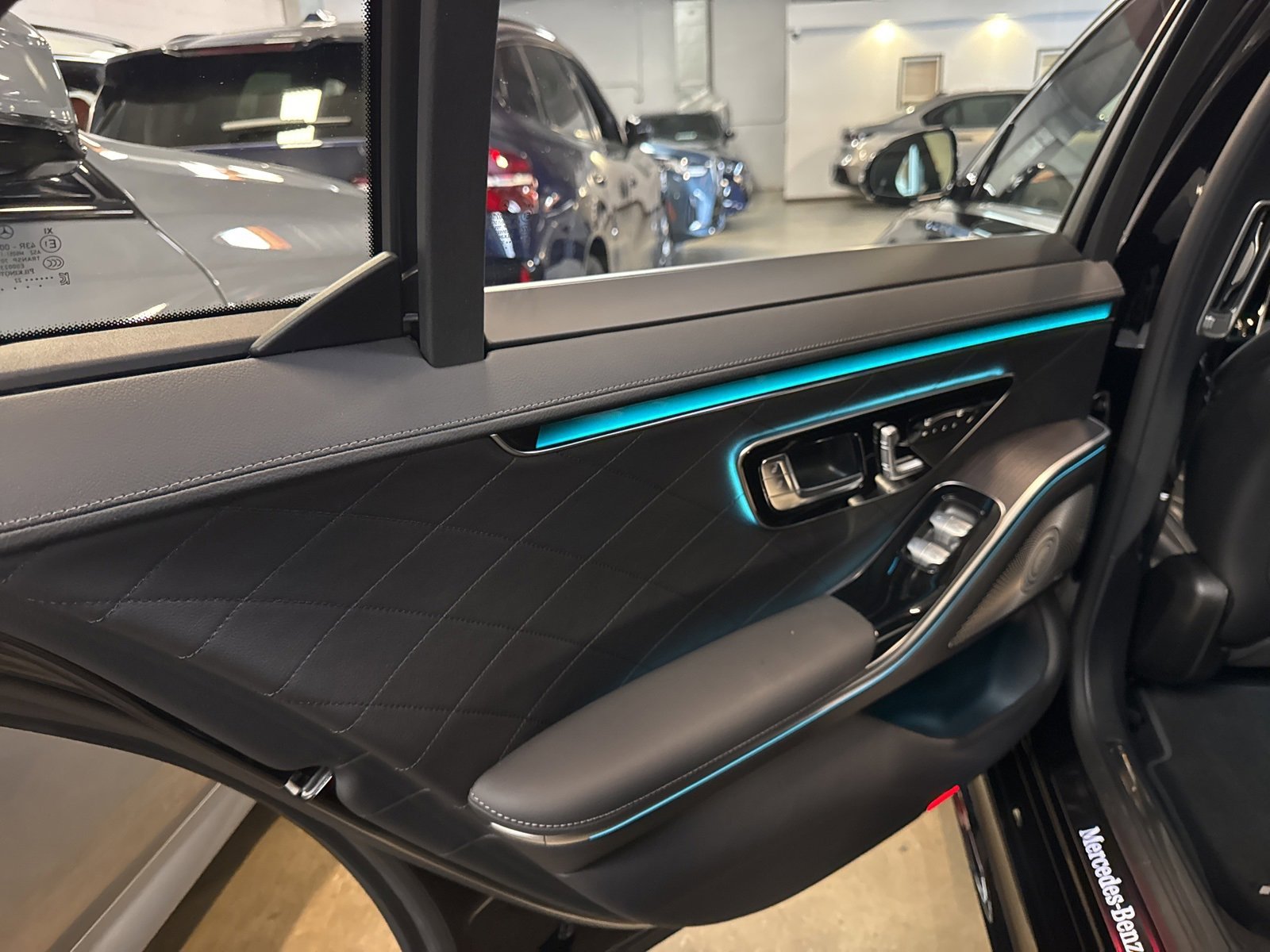 Used 2022 Mercedes-Benz S 580 4MATIC Sedan image 15