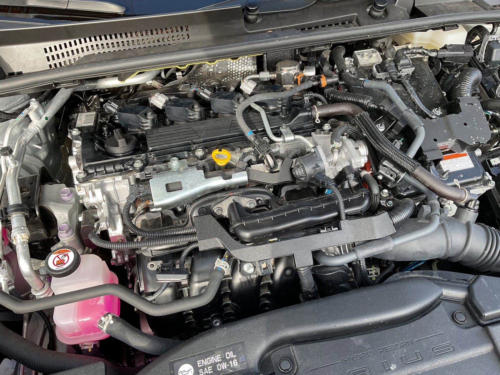 Used 2024 Toyota Prius LE image 31