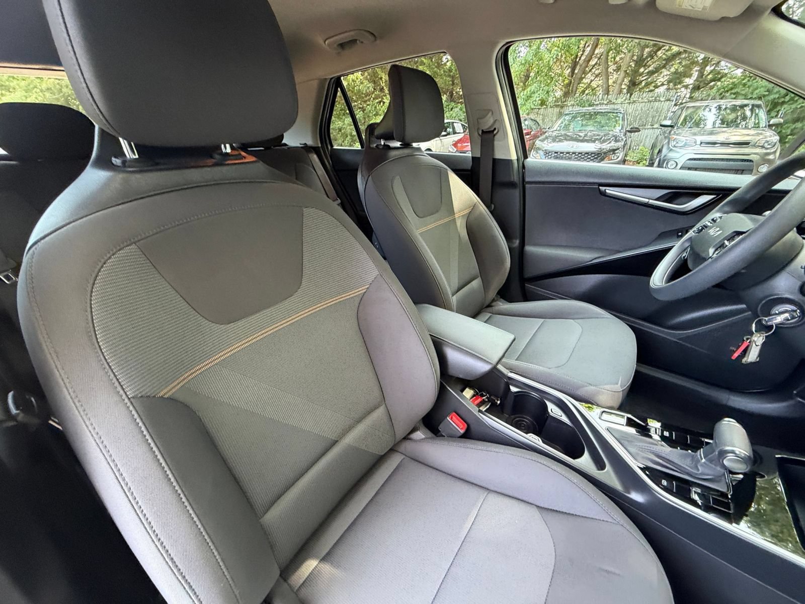 Used 2026 Kia Niro LX FWD image 34