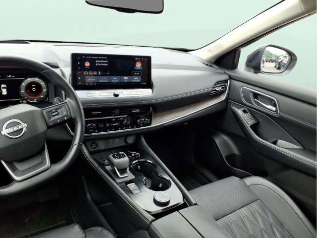 Used 2025 Nissan Rogue Platinum w/ Platinum Premium Package AWD/4WD image 18
