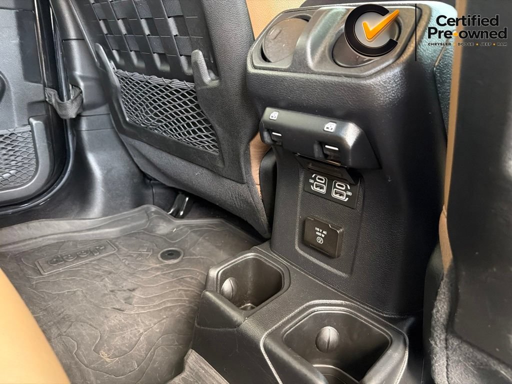 Certified 2023 Jeep Gladiator Rubicon w/ Cold Weather Group AWD/4WD image 34