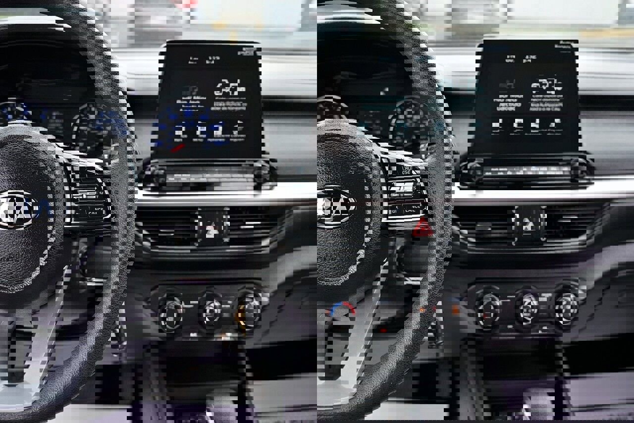 Used 2021 Kia Forte LXS image 24